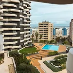 Upscale 1bdr With Pool & Parking By Lovelystay Appartement *