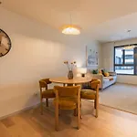 Upscale 1bdr With Pool & Parking By Lovelystay * Lissabon