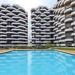 Appartement Upscale 1bdr With Pool & Parking By Lovelystay Lissabon