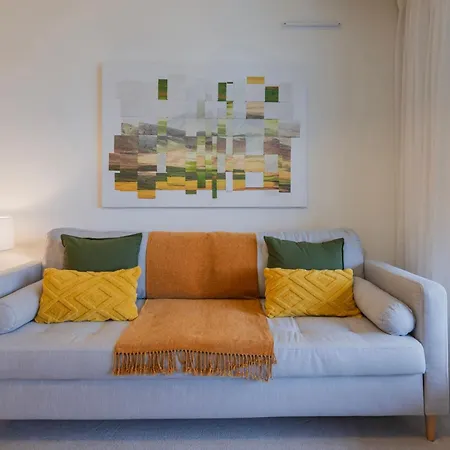 Lejlighed Upscale 1bdr With Pool & Parking By Lovelystay Lisboa