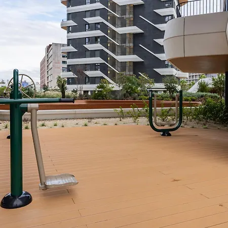 Upscale 1bdr With Pool & Parking By Lovelystay Διαμέρισμα