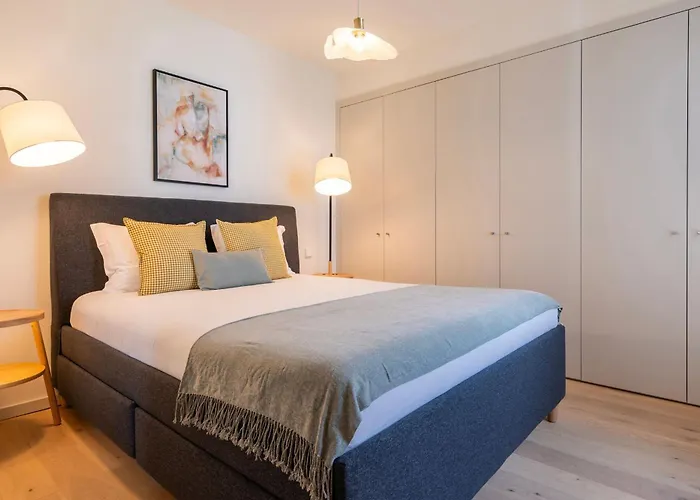 Upscale 1bdr With Pool & Parking By Lovelystay Lisbona