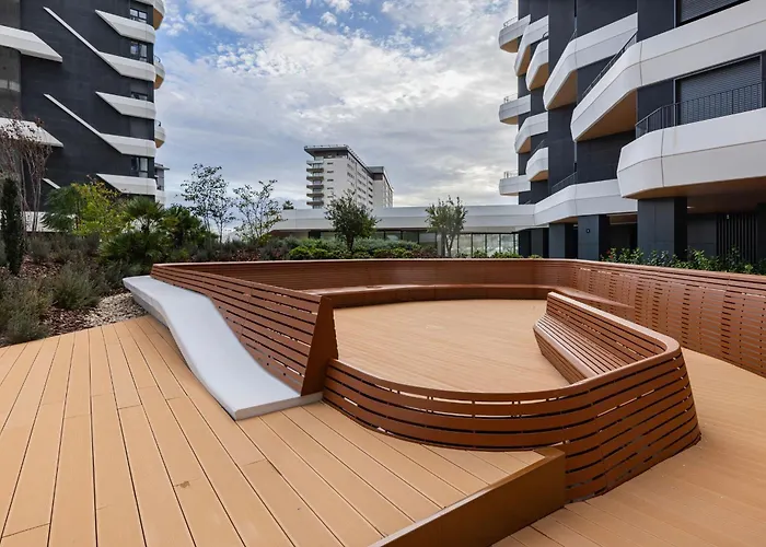 شقة Upscale 1bdr With Pool & Parking By Lovelystay *
